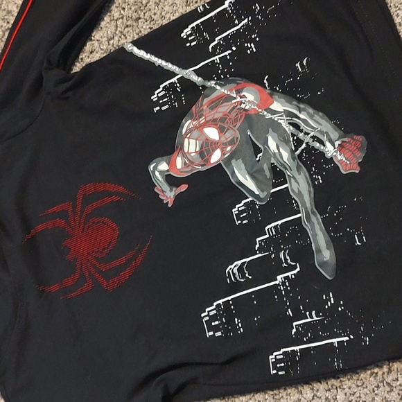 Spider-Man Miles Morales Hooded Tee - Picture 2 of 5